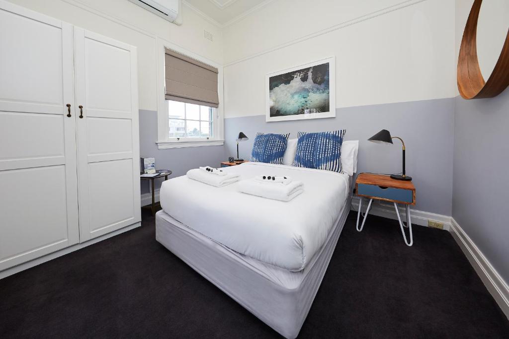 Image of Bridgeview Hotel Willoughby
