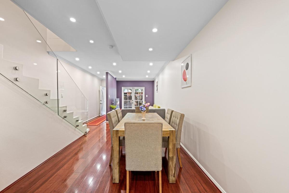 Image 3 of Comforting 2BR House & FishMarket & Casino-3 mins walk
