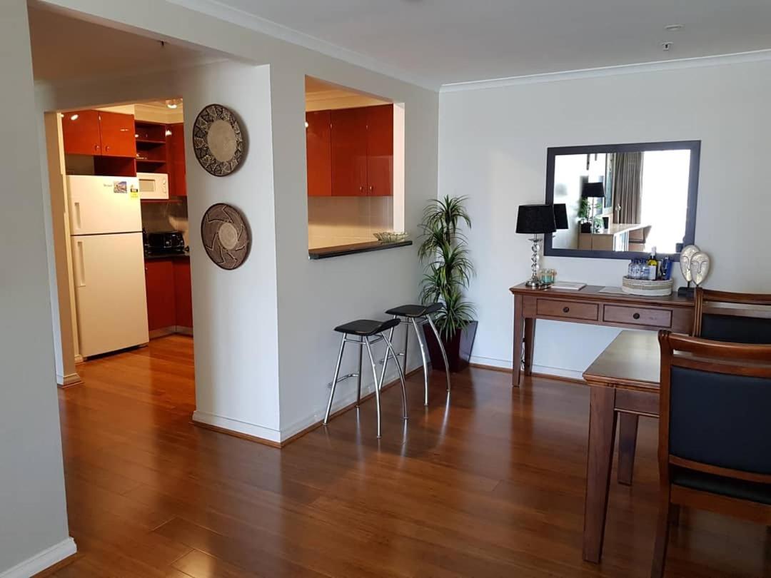 Image 4 of Darling Harbour 2 Bedroom Apartment