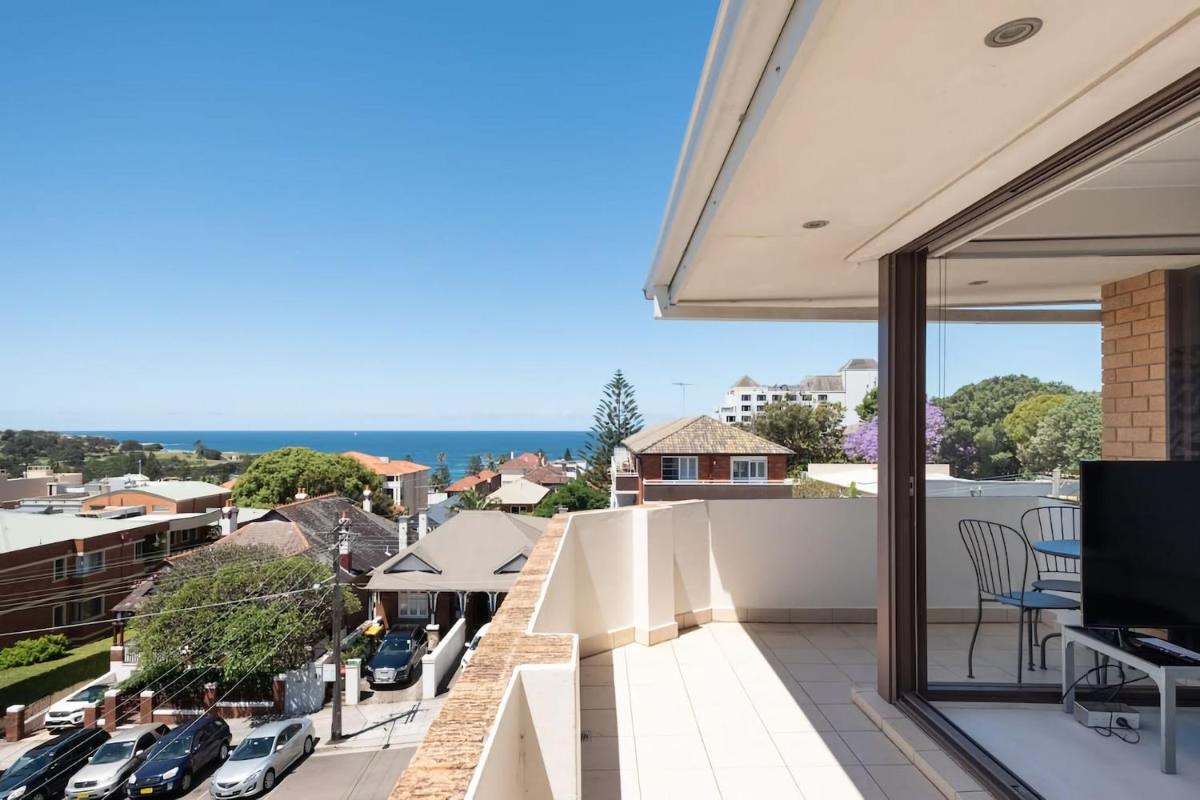 Image 5 of Dream View Steps from the Beach