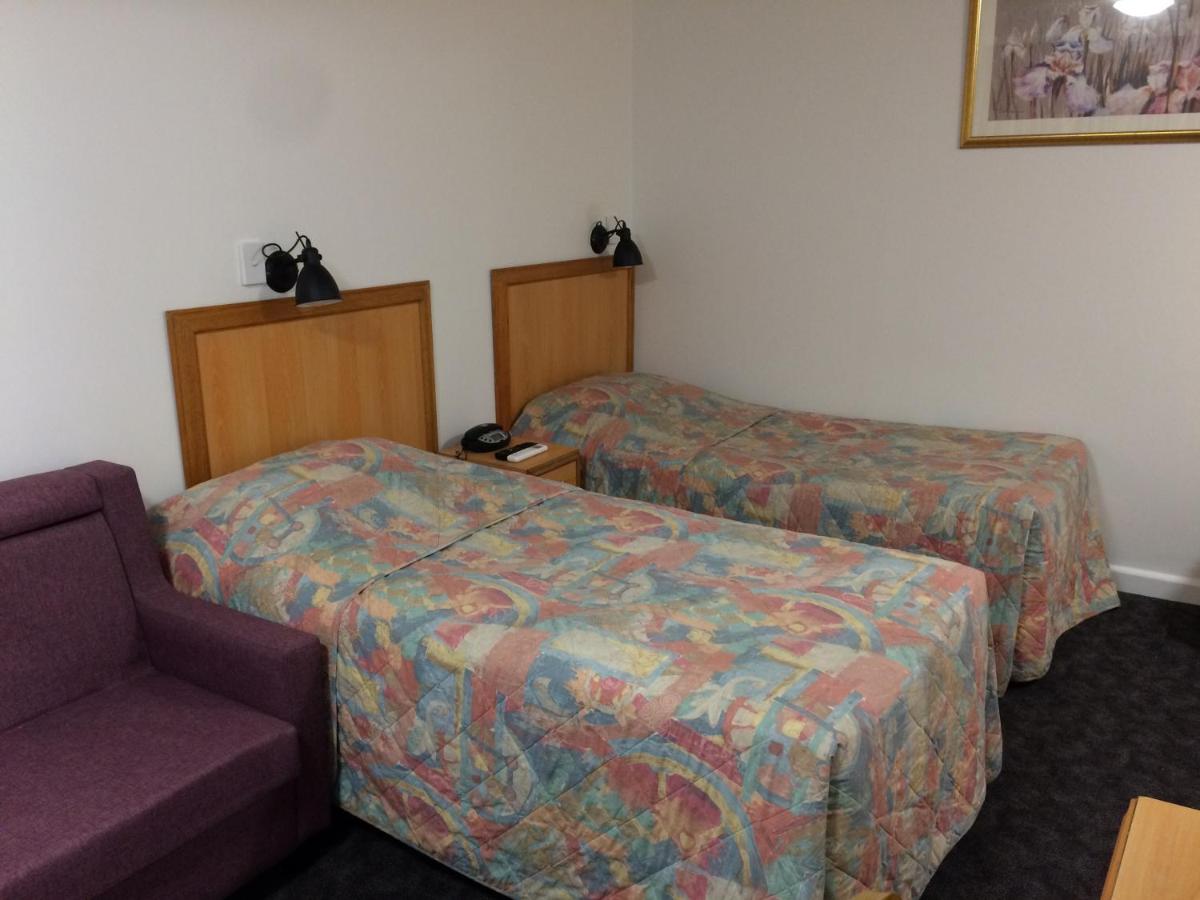 Image 1 of Edgecliff Lodge Motel