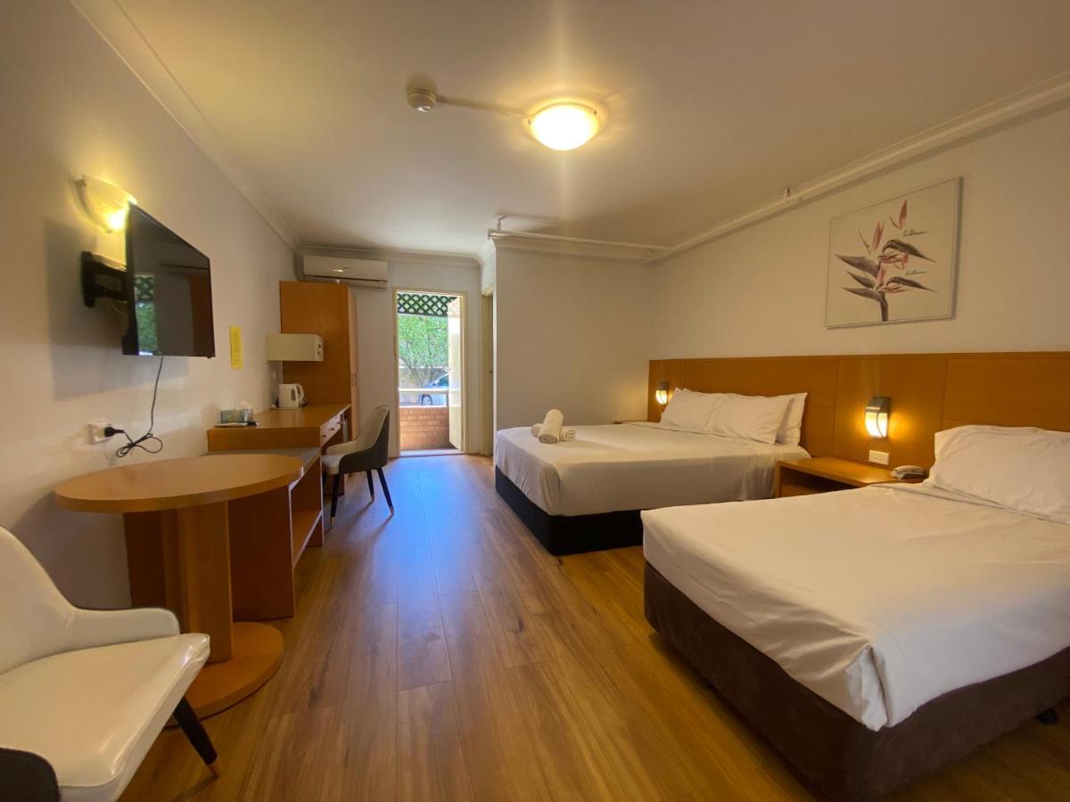 Image 1 of Garden Lodge Sydney Hotel