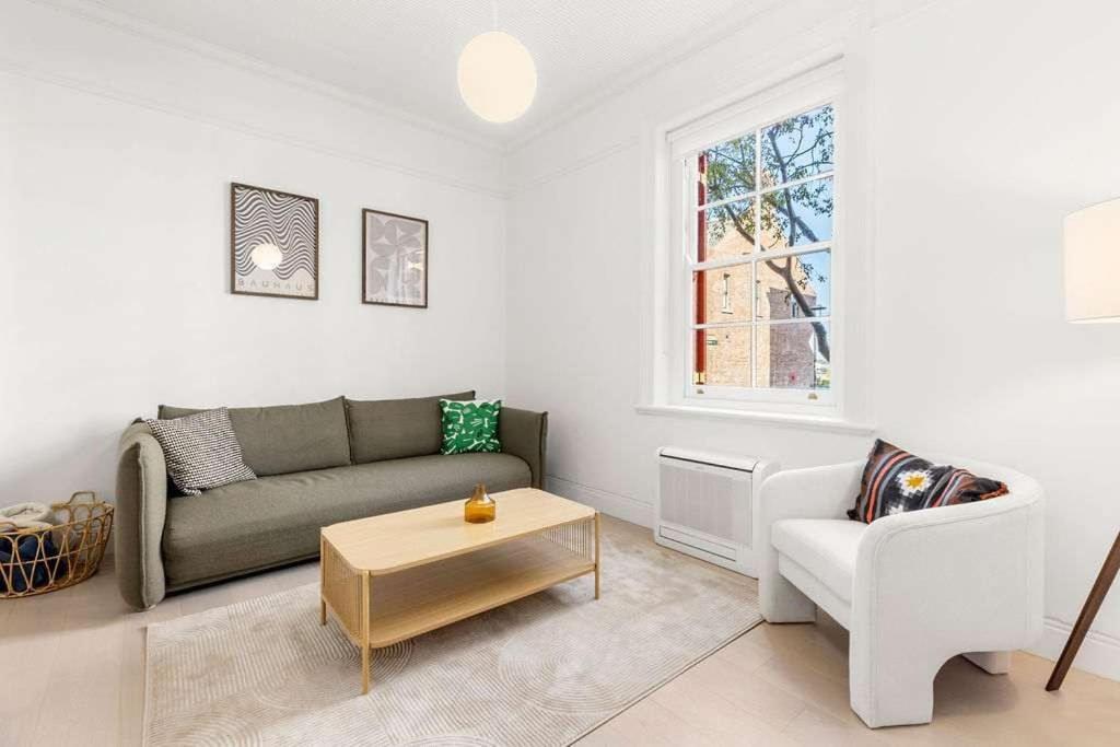 Image of Ground-Floor Retreat in Dawes Point