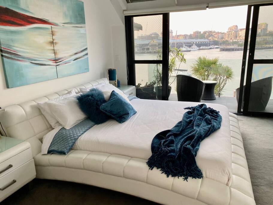 Image 1 of Harbourfront Oasis with Pool, Steps to VIVID and Iconic Sydney Views