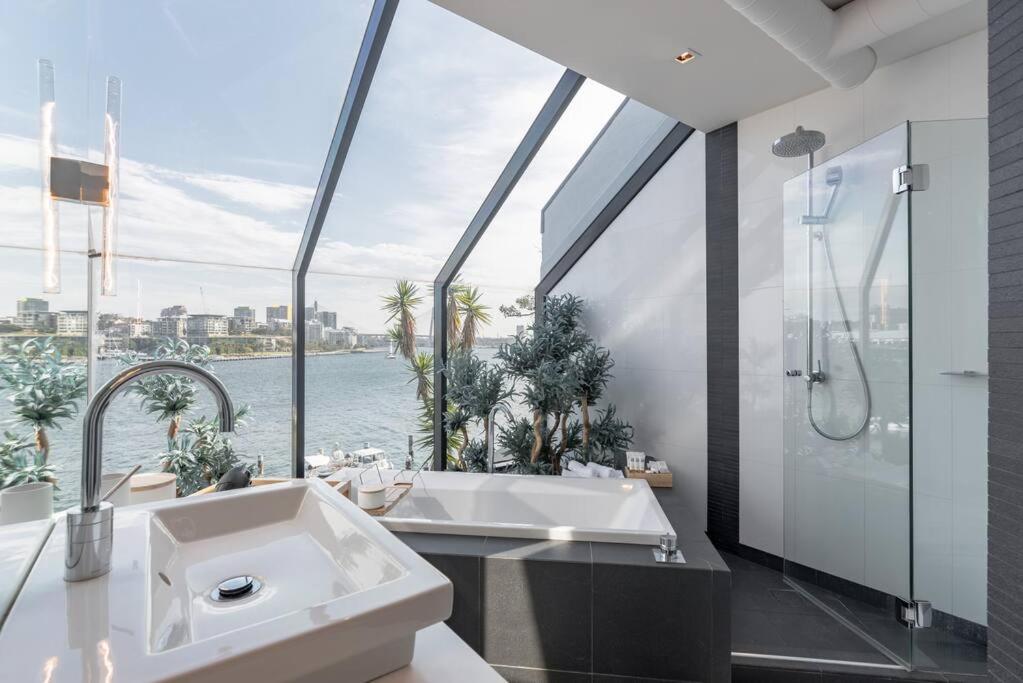 Image 2 of Harbourfront Oasis with Pool, Steps to VIVID and Iconic Sydney Views