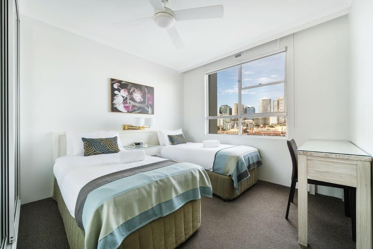 Image 1 of Harbourside #32