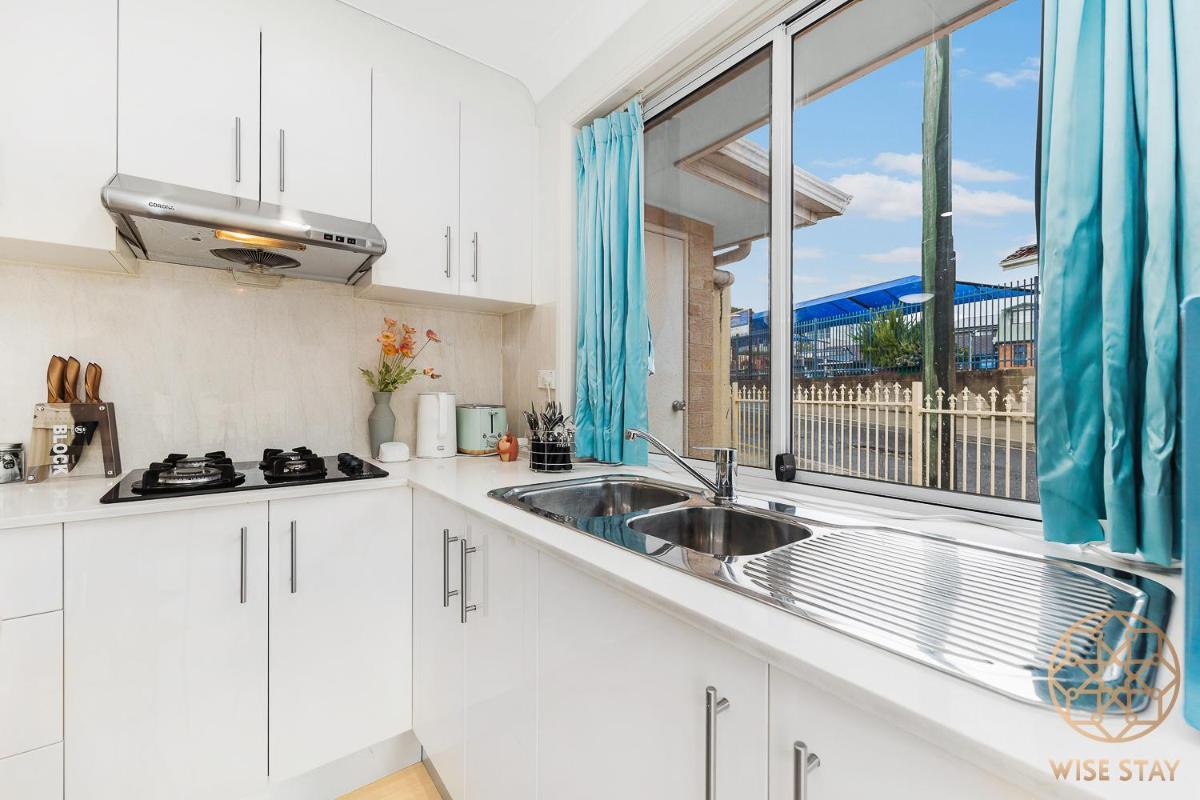 Image 3 of Hurstville 2Br Granny flat near Shopping & Train
