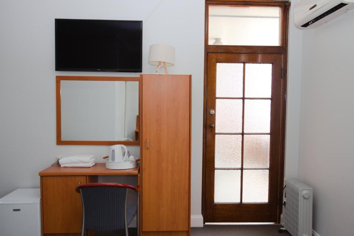 Image 2 of Hurstville Ritz Hotel