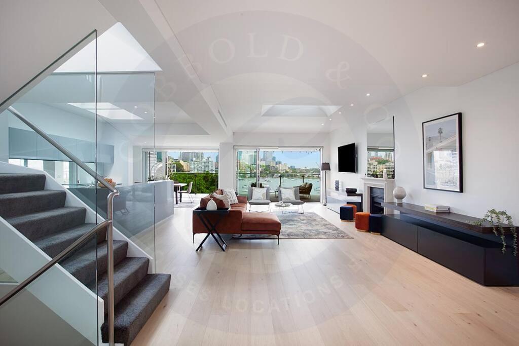 Image 4 of Kanangra – A Superb House on Sydney Harbour