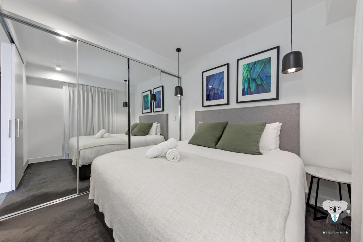 Image 2 of KozyGuru | Surry Hills | Freshly Cozy Apt