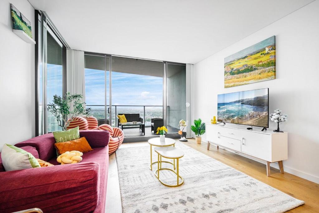 Image of Luxury 2Br Apt Near Train Shopping Center