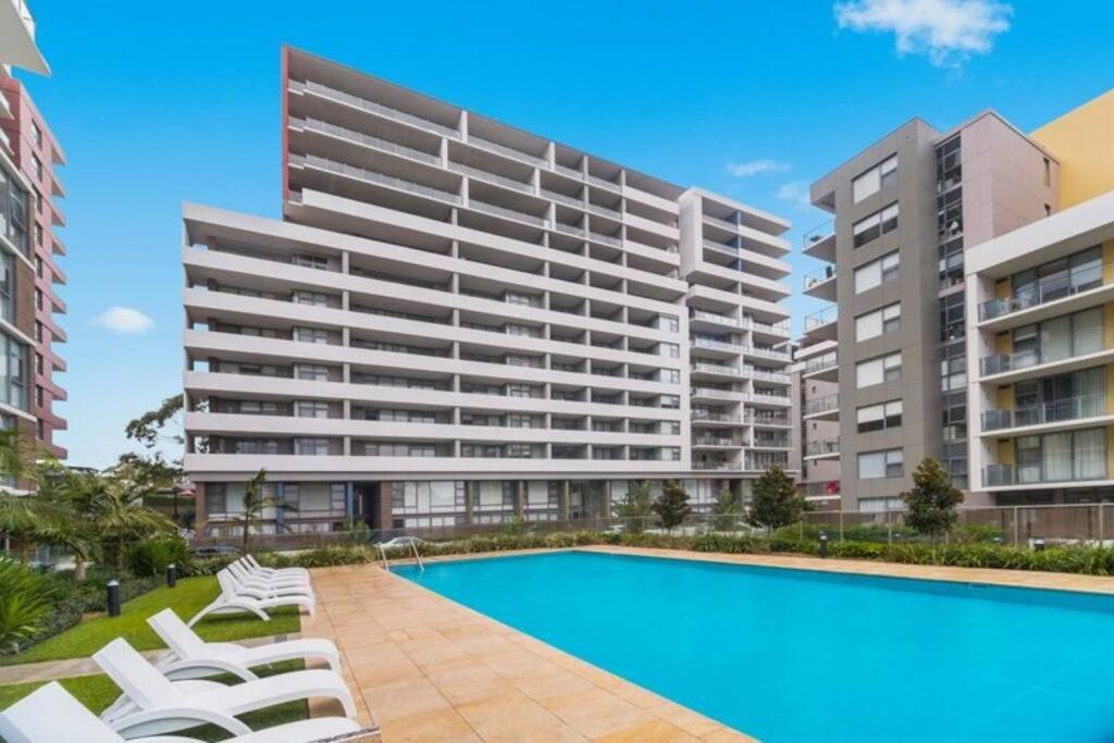 Image 3 of Macquarie Park Paradise-City View