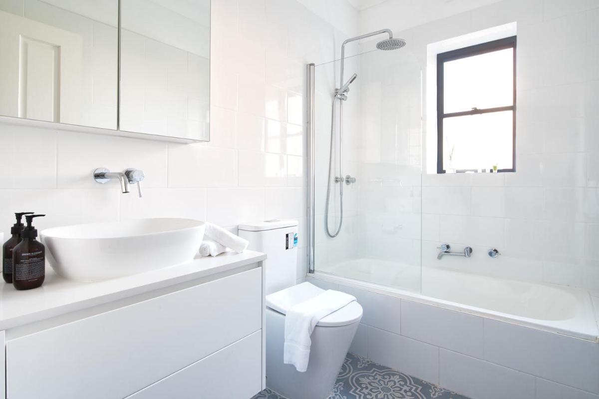 Image 2 of Manly Cosy Retreat – Short walk to beach