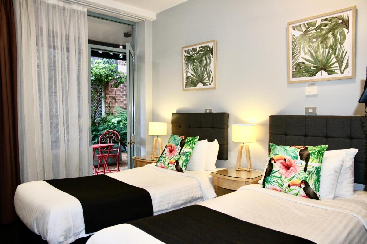 Image 1 of Mariners Court Hotel Sydney