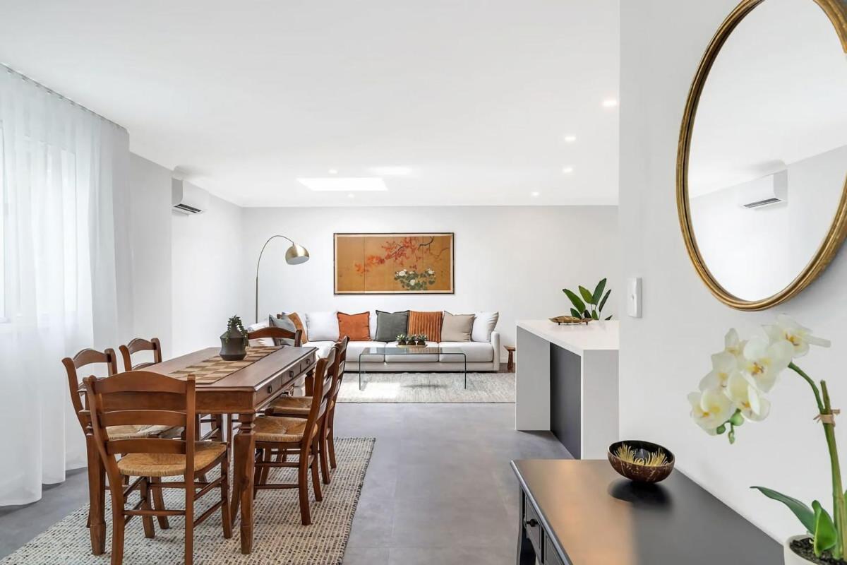 Image 3 of Modern Balmain Abode