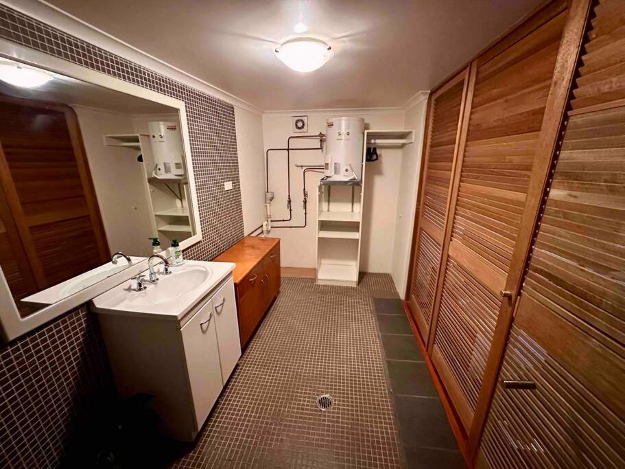 Image 2 of NY Special Granny Flat in Mosman