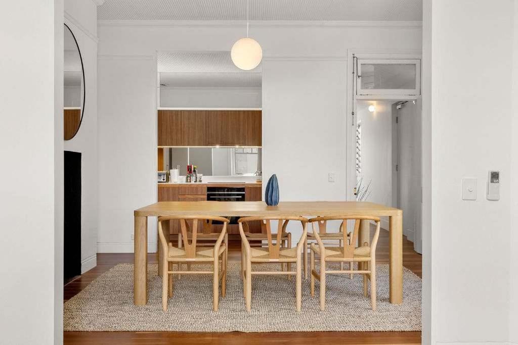 Image 2 of Perfect Vacation Home in Dawes Point