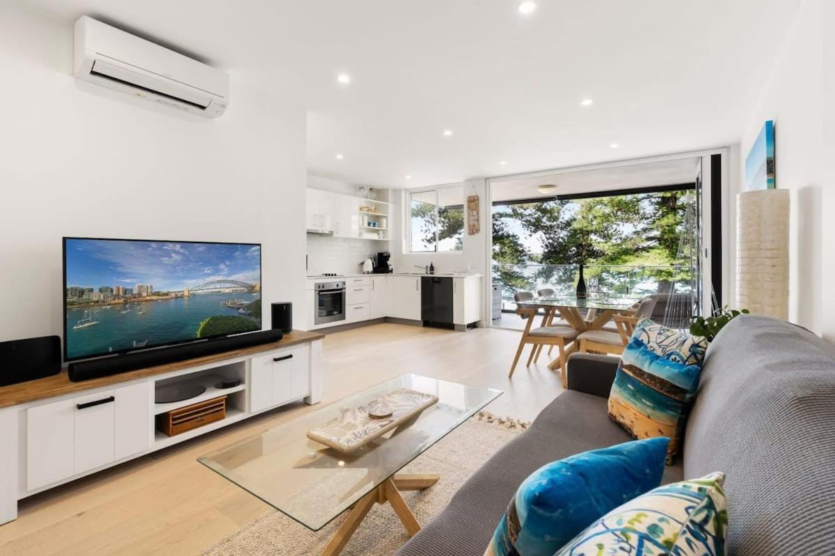 Image 3 of Stylish Manly Apartment with Harbour Views