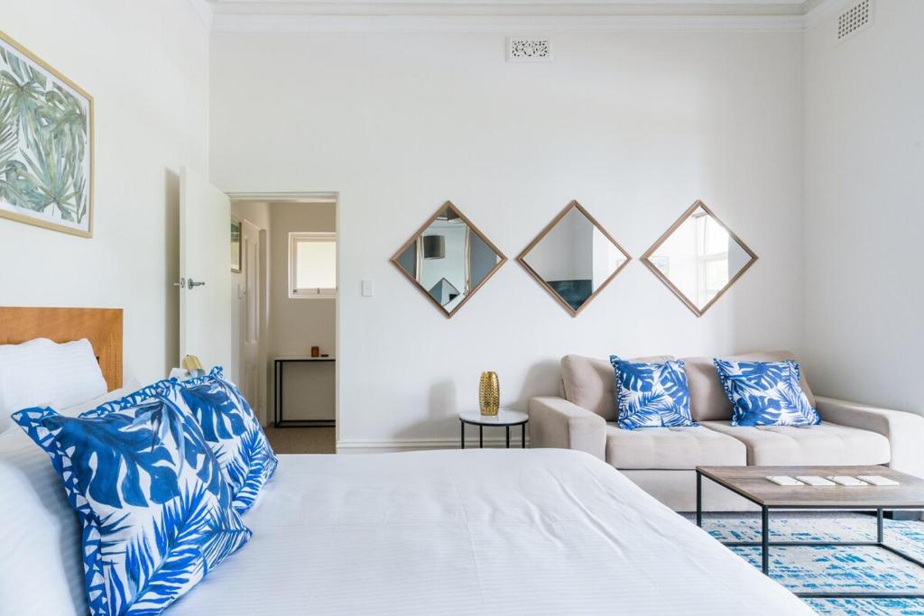 Image of Sun Drenched Ground Floor Studio with Patio
