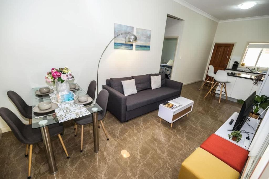 Image of Sydney Concord Modern 2 bedroom sleeps 6 guests