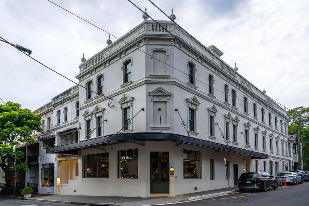 Image of The Grand National Hotel by Saint Peter