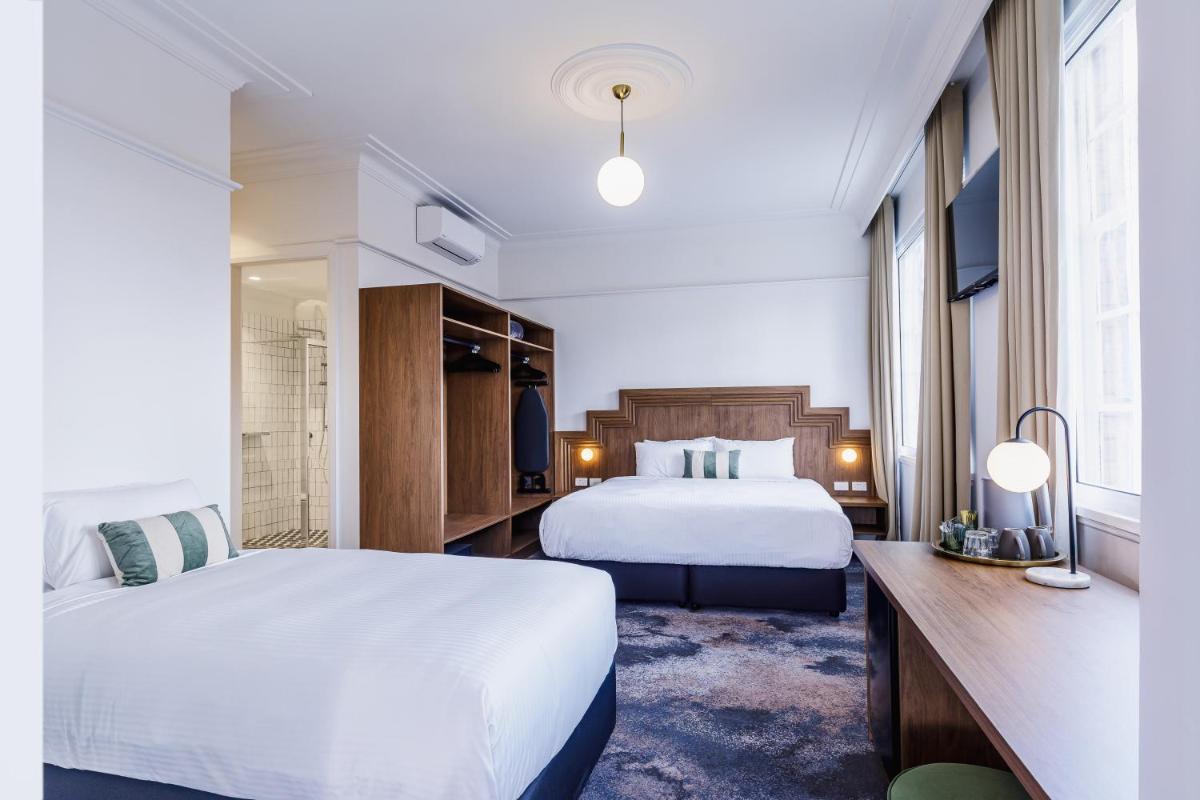 Image 1 of The Lakes Hotel, Rosebery