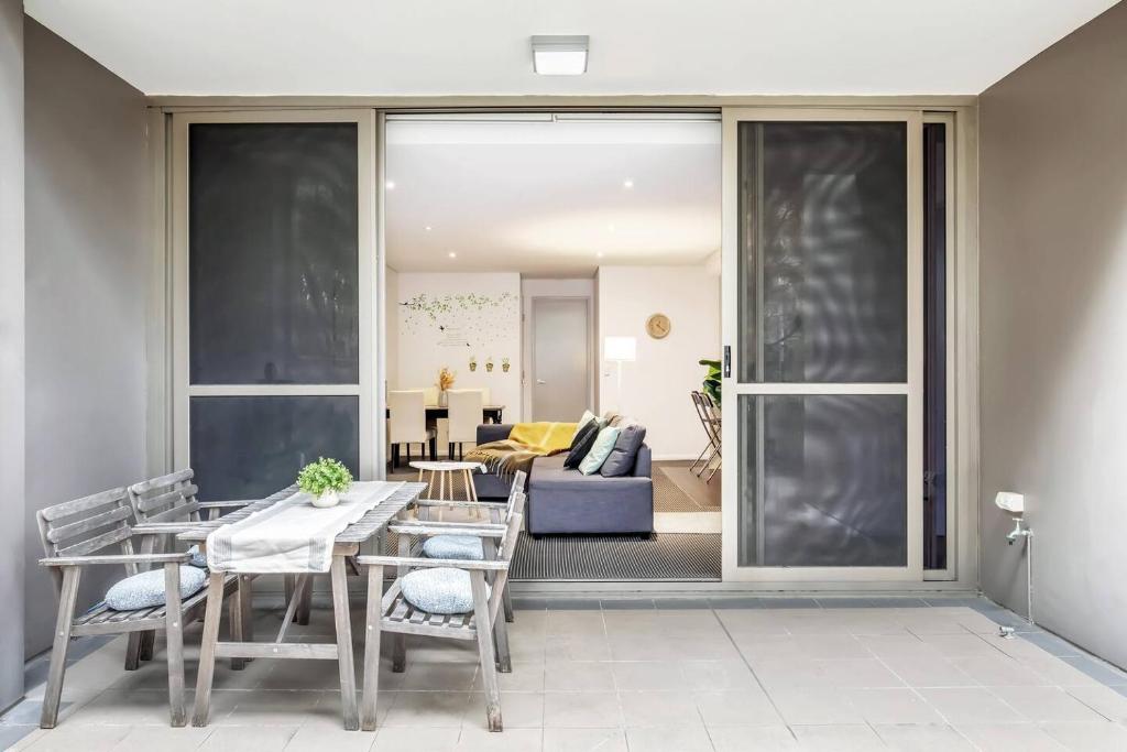 Image of ‘The Patio’ Live like a Local in Spacious Comfort