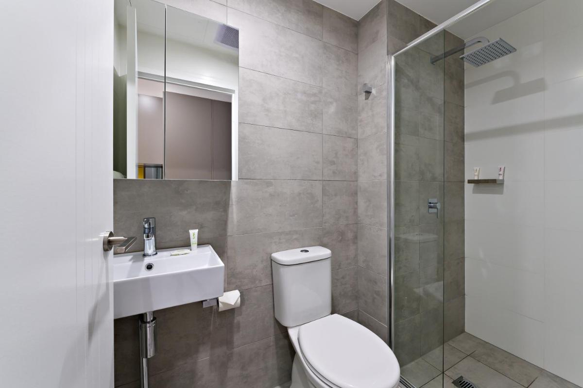 Image 2 of Value Suites Green Square