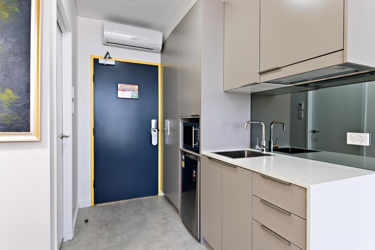 Image 3 of Value Suites Green Square