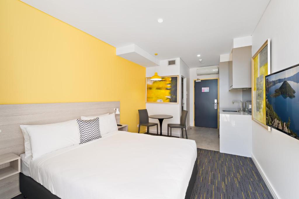 Image of Value Suites Green Square