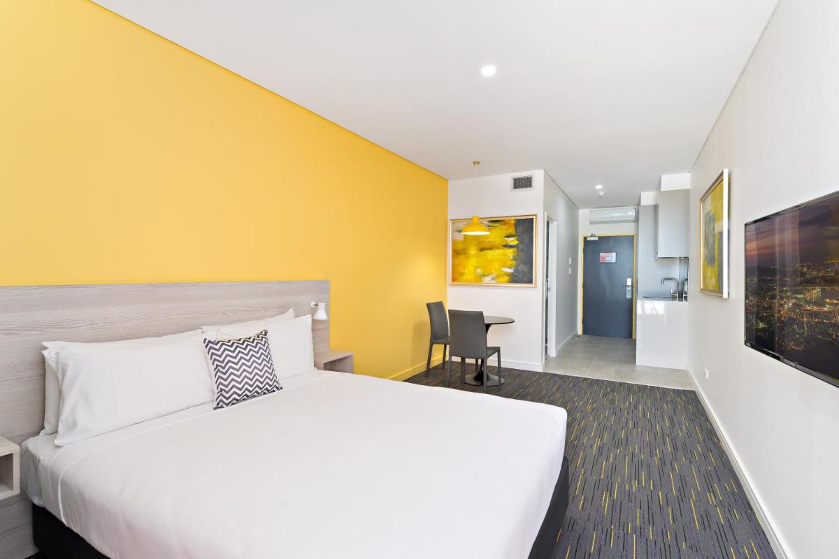Image 1 of Value Suites Green Square