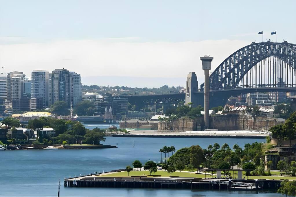 Image of Waterfront CBD luxury 1Br with best view
