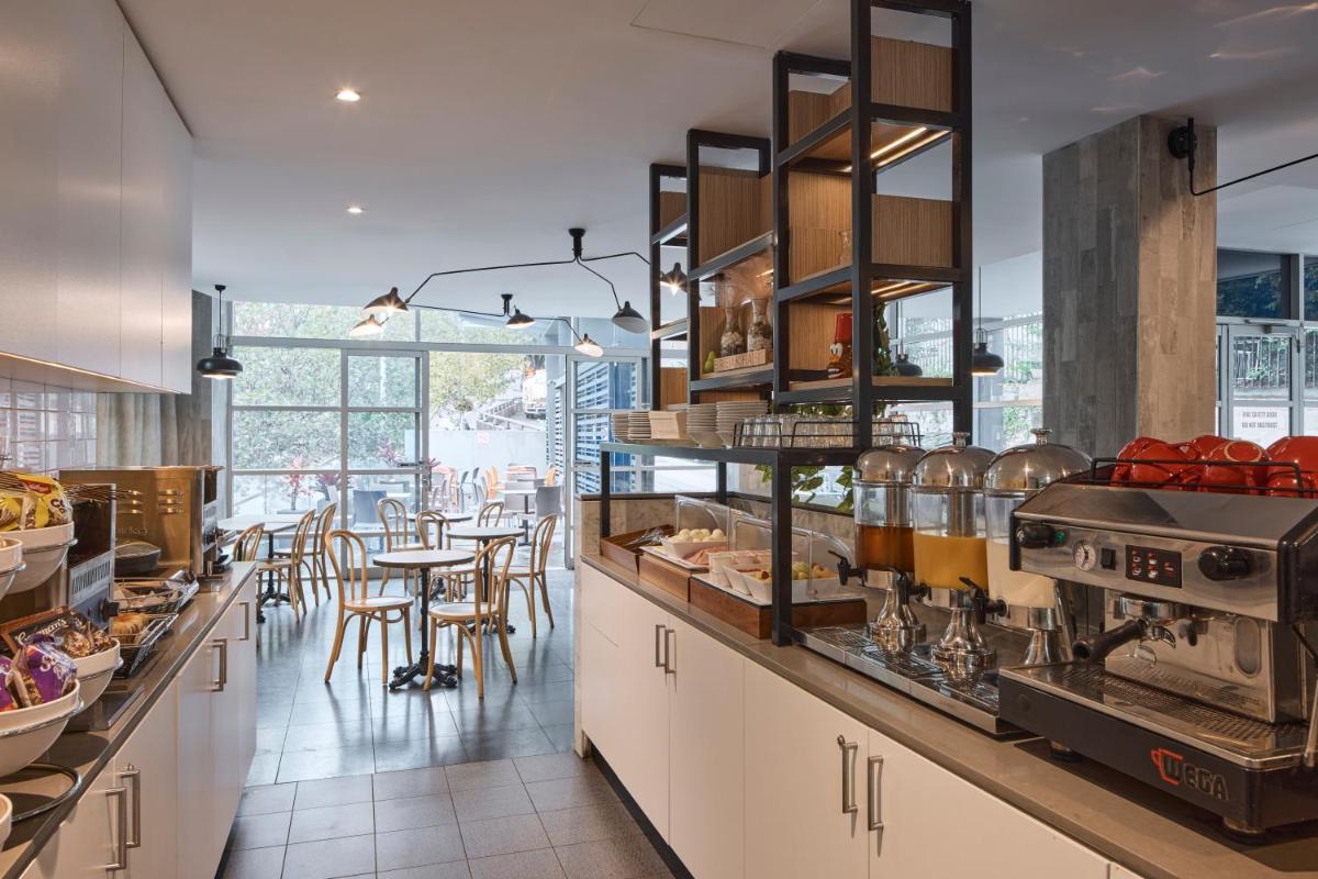 Image 3 of ibis budget Sydney East