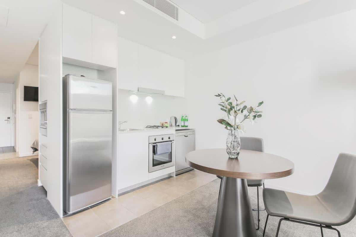Image 3 of lovely ap in heart of chatswood