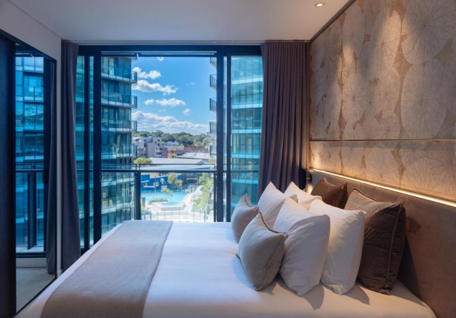 One Global Resorts Green Square